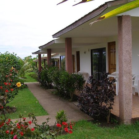 Hotel Vai Moana Hanga Roa Extérieur photo
